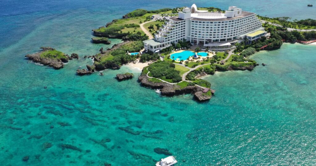 Bãi Biển Đẹp Ở Okinawa - Manza Beach